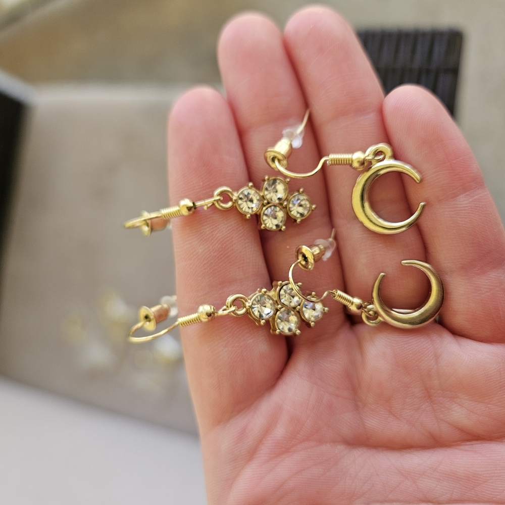 Gold Crescent Moon Earrings